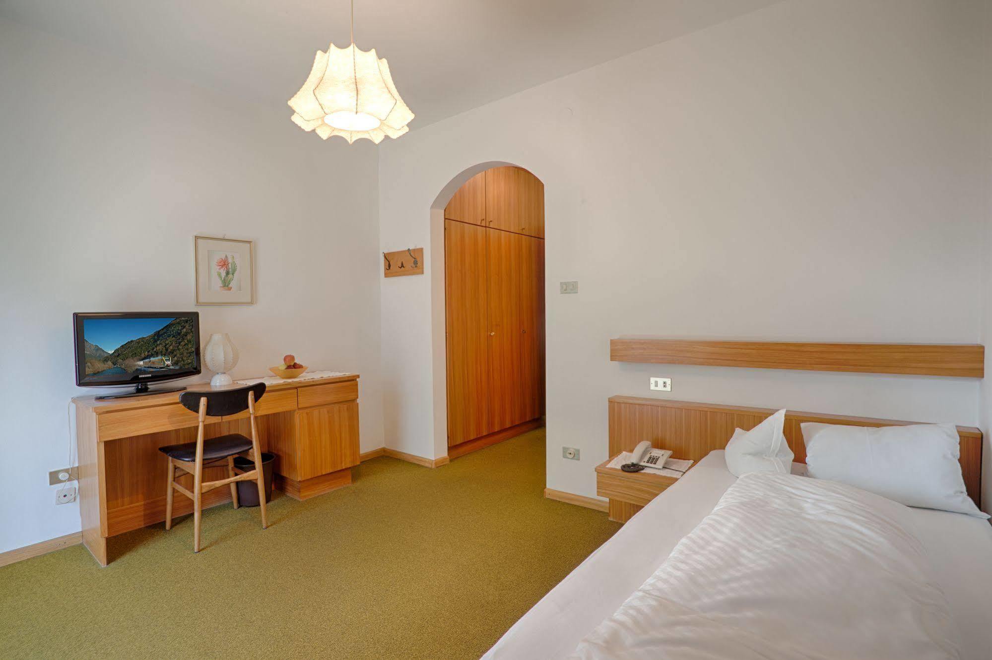 Hotel Weingarten Naturns Extérieur photo